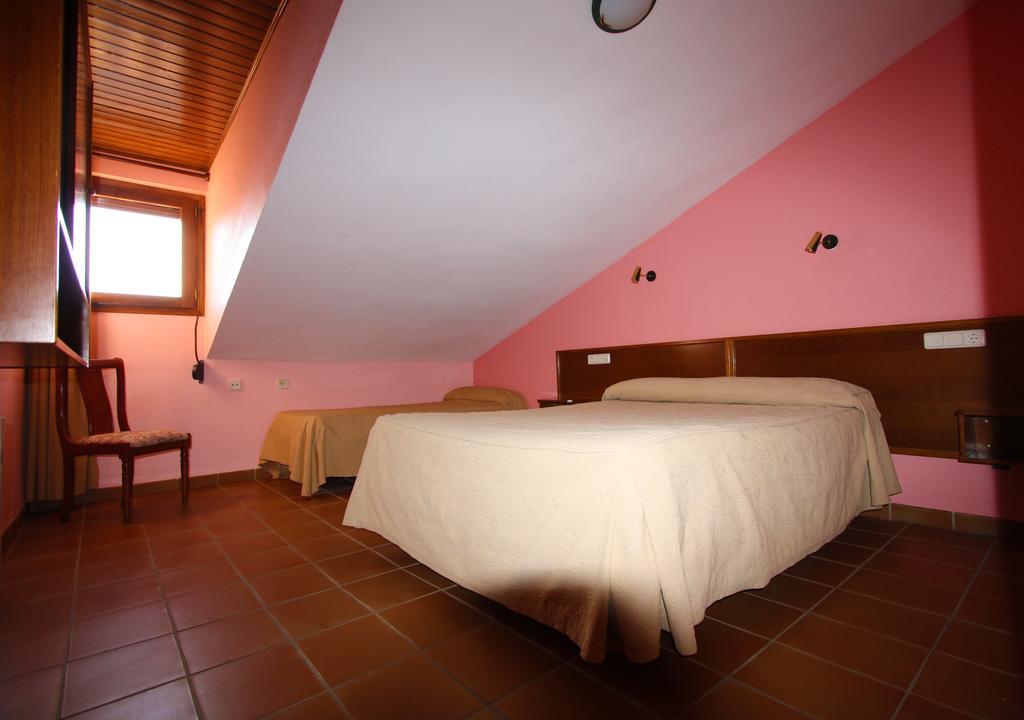 Apart-Hotel Selva Nevada La Virgen de la Vega Zimmer foto