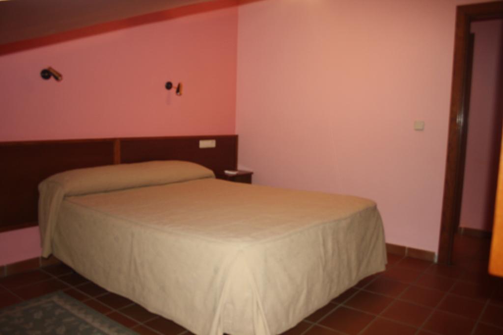 Apart-Hotel Selva Nevada La Virgen de la Vega Zimmer foto